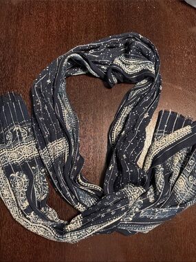 I.Jill Dark Indigo Blue & Cream Patterned Women's Scarf Metallic Thread